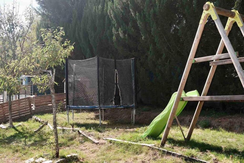 Appartement Dans Maison Individuelle, Piscine La Tour-en-Jarez