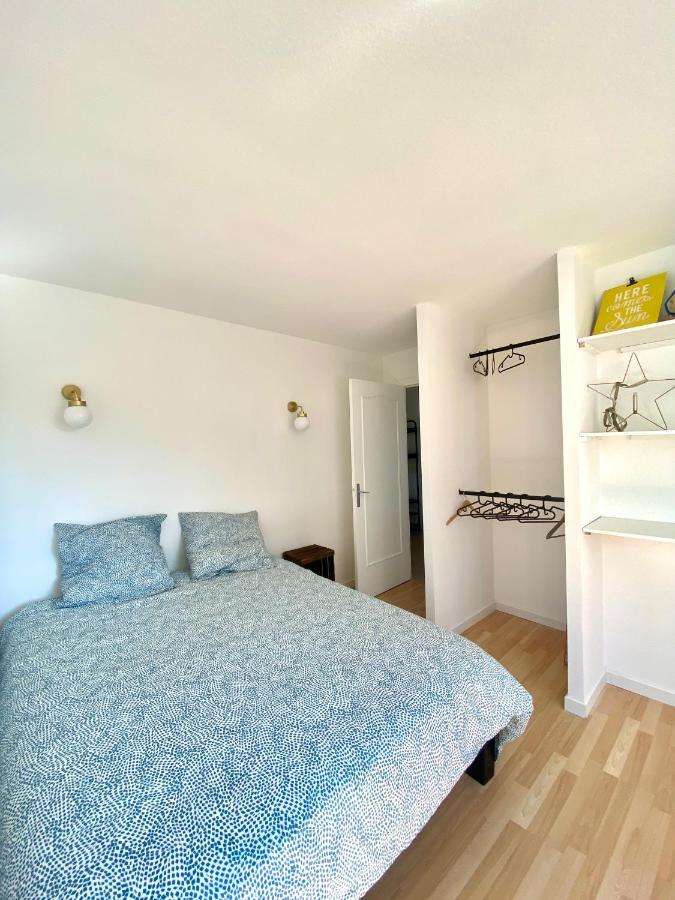 Dans Maison Individuelle, Piscine Appartement La Tour-en-Jarez